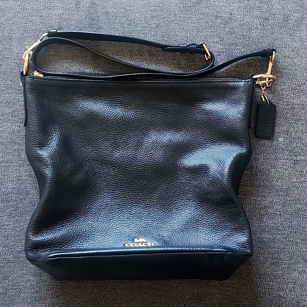 Coach - Gold/BlackVal Duffle Crossbody
